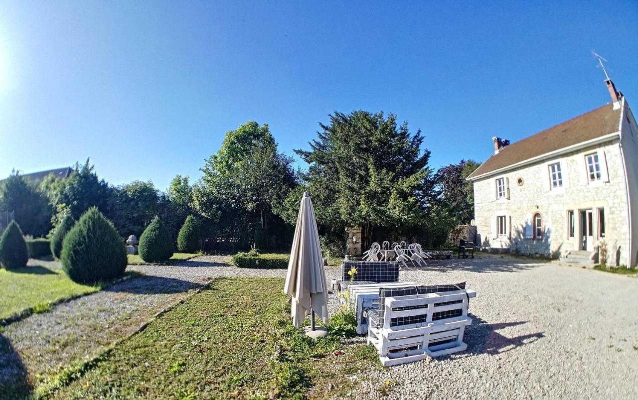Gite Jura Lac Emeraude Clairvaux-les-Lacs Exterior photo